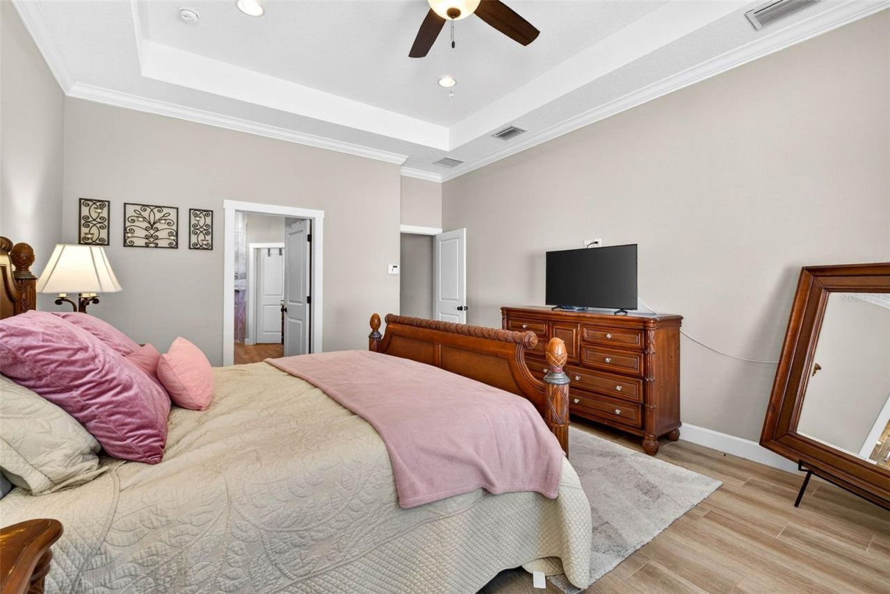 315 S Glen Arven Avenue, Temple Terrace, FL 33617 Photo