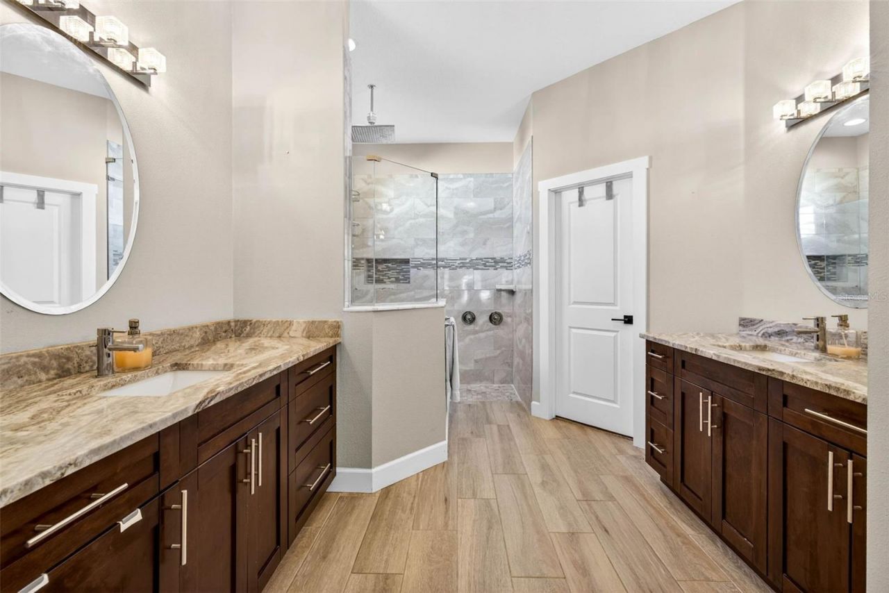 315 S Glen Arven Avenue, Temple Terrace, FL 33617 Photo