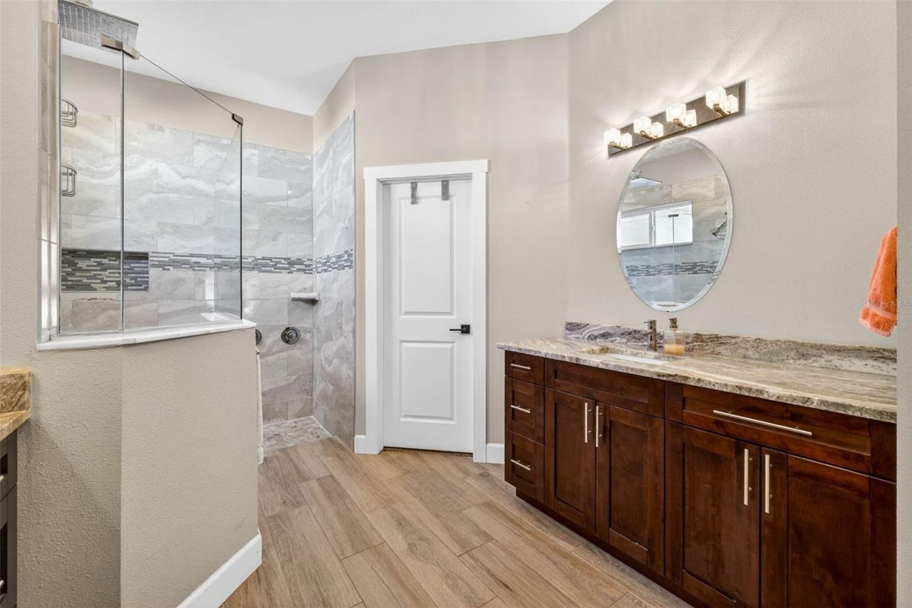 315 S Glen Arven Avenue, Temple Terrace, FL 33617 Photo