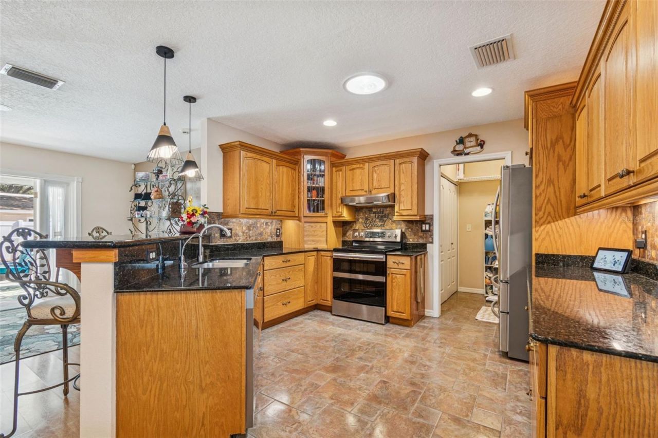 11309 112th Court, Seminole, FL 33778 Photo