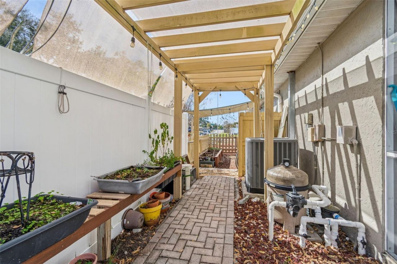 11309 112th Court, Seminole, FL 33778 Photo