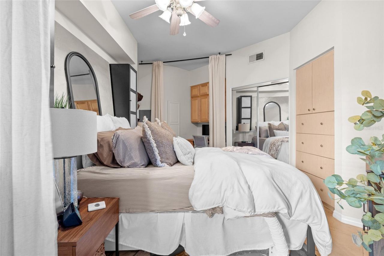 100 4th Avenue S, Unit 115, Saint Petersburg, FL 33701 Photo