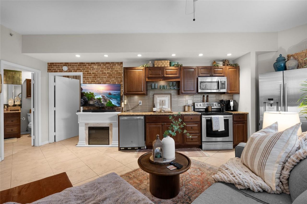 100 4th Avenue S, Unit 115, Saint Petersburg, FL 33701 Photo