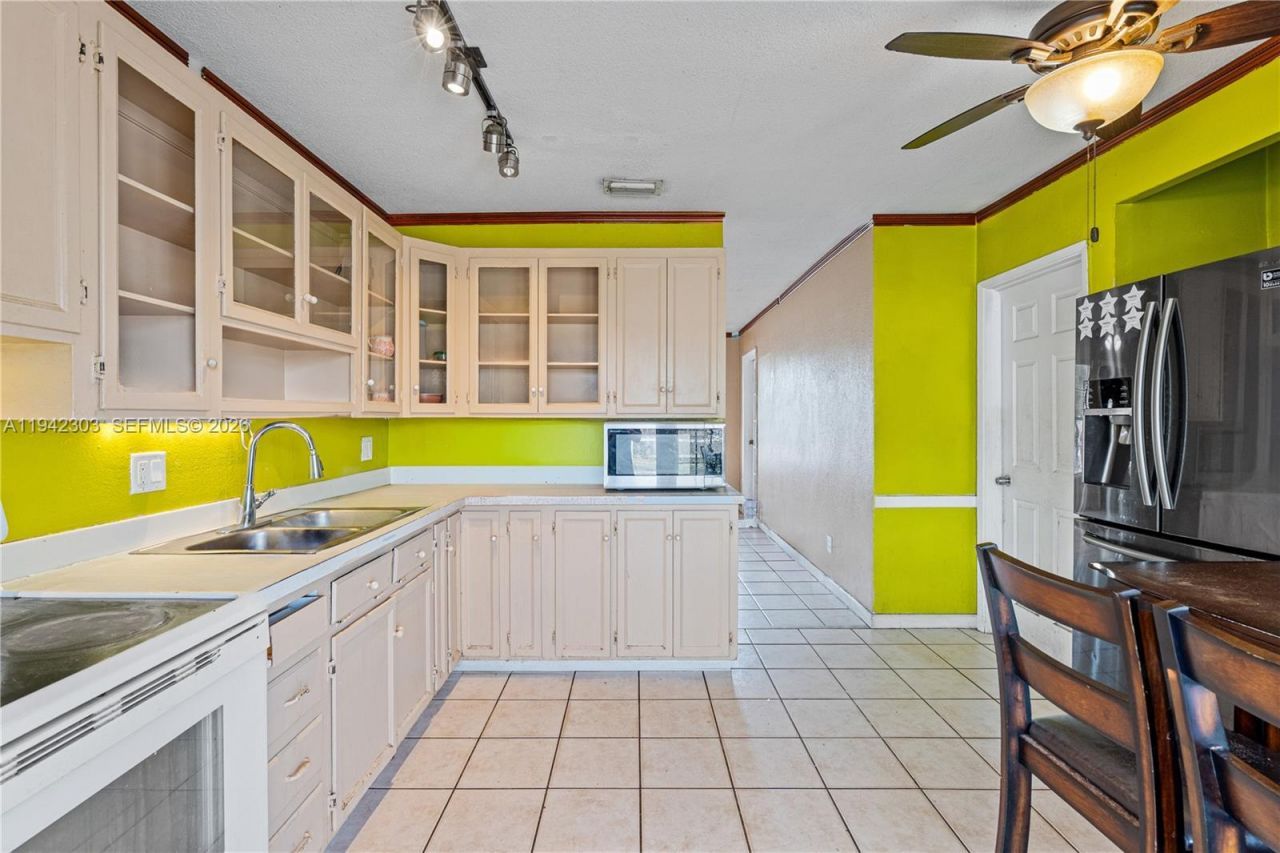 131 NW 19th St, Pompano Beach, FL 33060 Photo