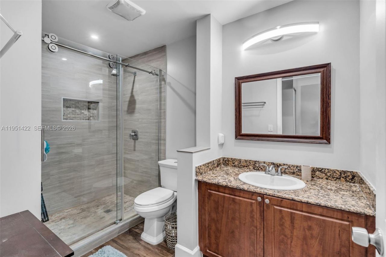 1210 NW 99th Ave, Unit 66, Pembroke Pines, FL 33024 Photo