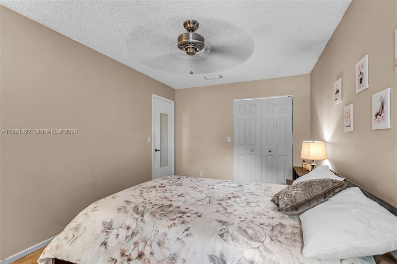 1210 NW 99th Ave, Unit 66, Pembroke Pines, FL 33024 Photo