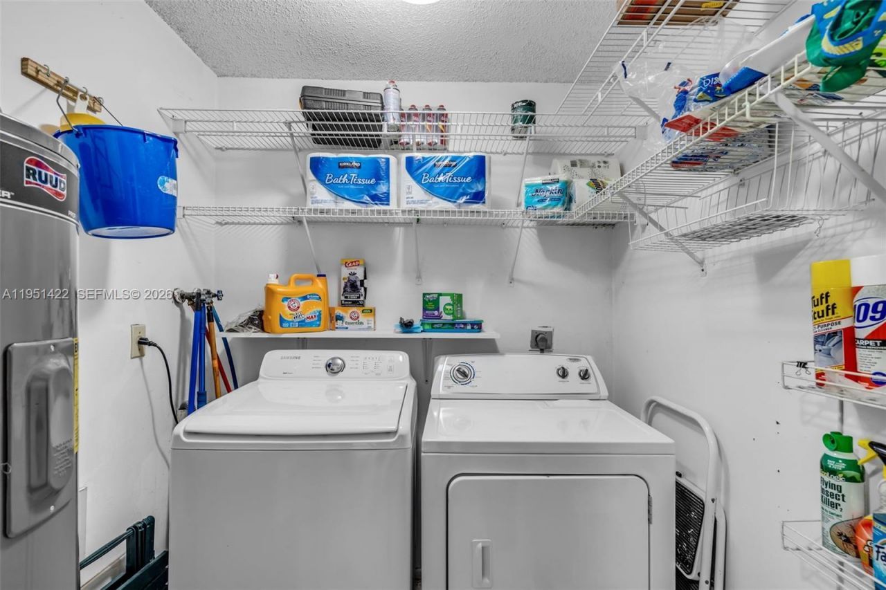 1210 NW 99th Ave, Unit 66, Pembroke Pines, FL 33024 Photo