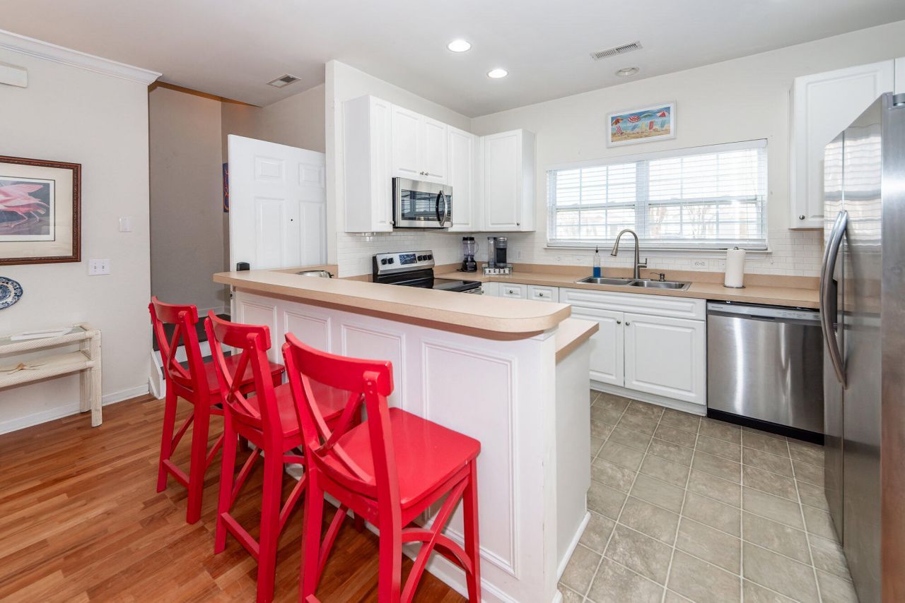 4020 Babbitt Street Photo 12