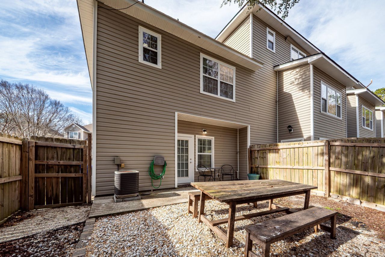 4020 Babbitt Street Photo 25