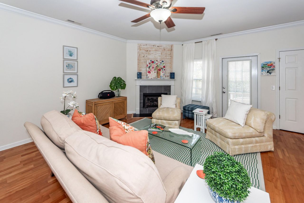 4020 Babbitt Street Photo 7