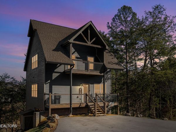 310 Paul Lafollette Way, Sevierville, TN 37876