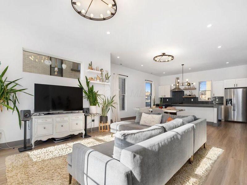 1068 Bryden Road, Unit I, Columbus, OH 43205 Photo 1