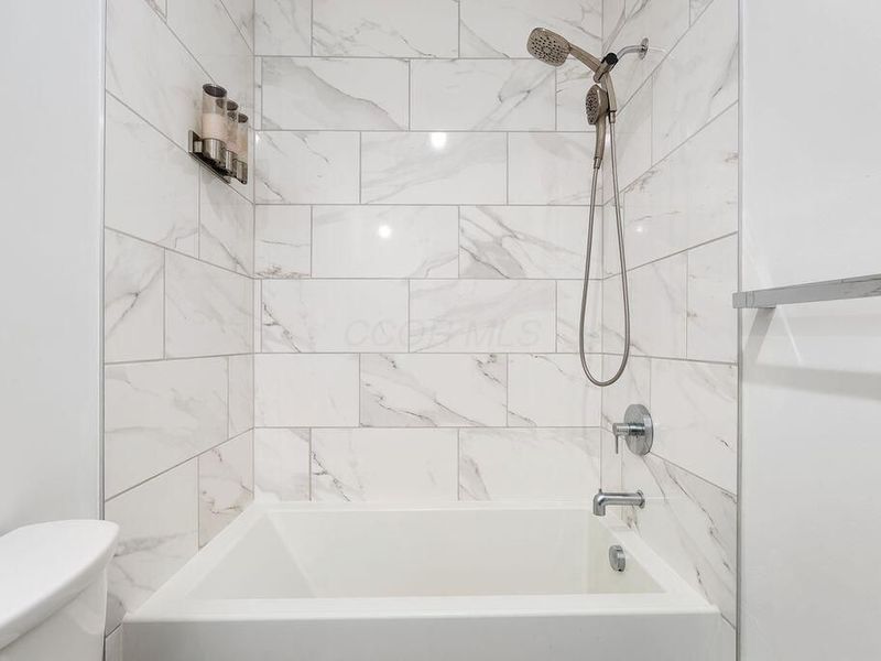 1068 Bryden Road, Unit I, Columbus, OH 43205 Photo 30