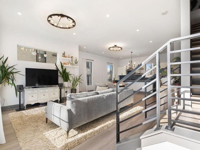 1068 Bryden Road, Unit I, Columbus, OH 43205 Photo 6