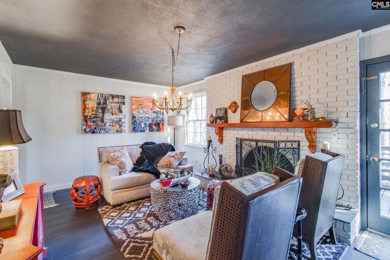 120 Spartan Drive  Photo 14