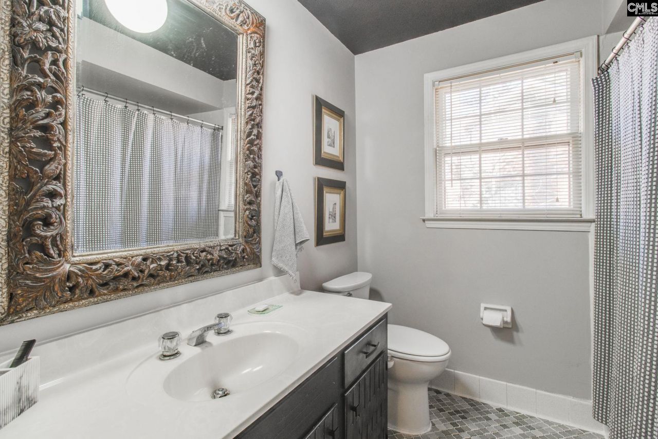 120 Spartan Drive  Photo 28