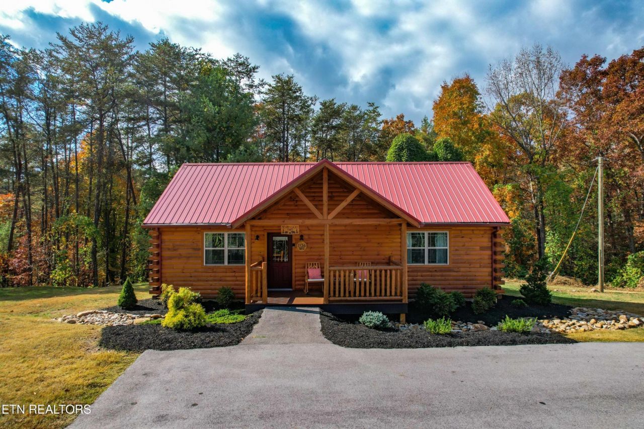 1136 Pinyon Circle, Sevierville, TN 37863 Main Photo