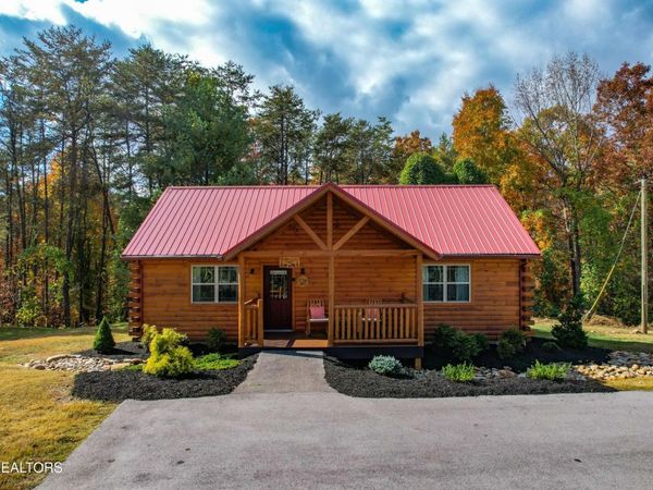 1136 Pinyon Circle, Sevierville, TN 37863