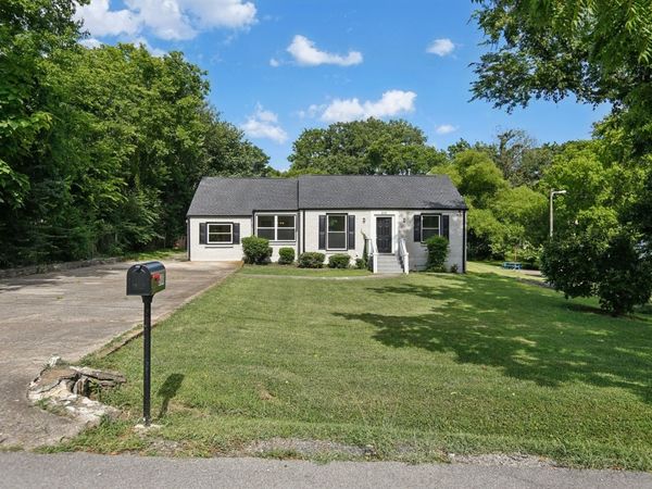 2117 Scott Ave, Nashville, TN 37216