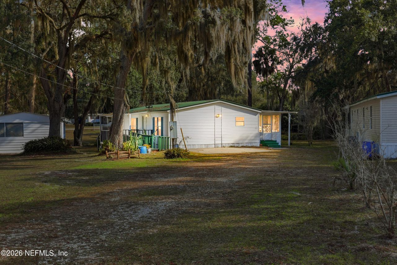 143 S Lake George Drive, Georgetown, FL 32139 Photo