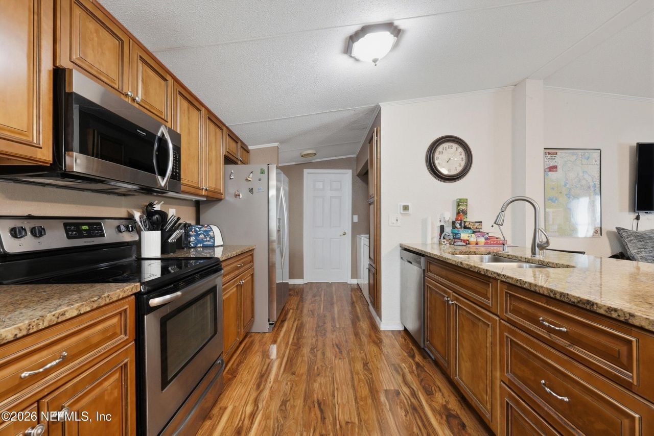 143 S Lake George Drive, Georgetown, FL 32139 Photo