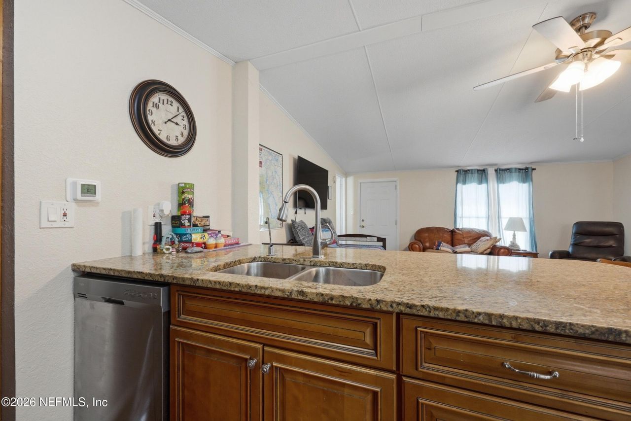 143 S Lake George Drive, Georgetown, FL 32139 Photo