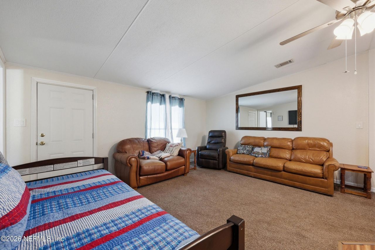 143 S Lake George Drive, Georgetown, FL 32139 Photo