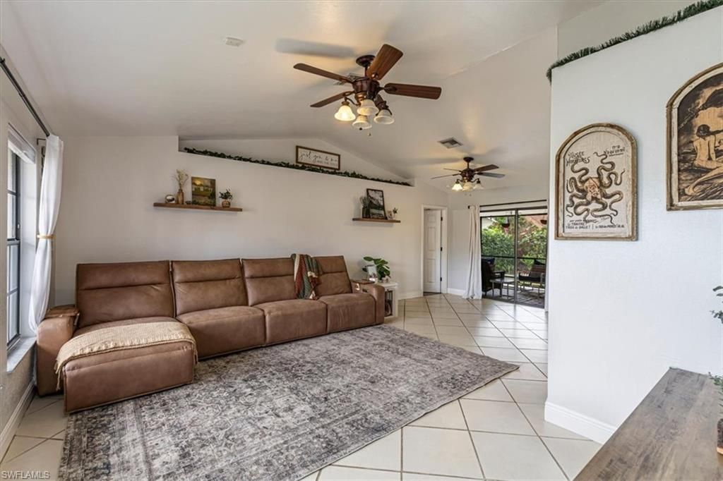 10590 Woodchuck Ln, Bonita Springs, FL 34135 Photo