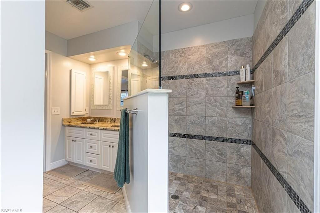 10590 Woodchuck Ln, Bonita Springs, FL 34135 Photo