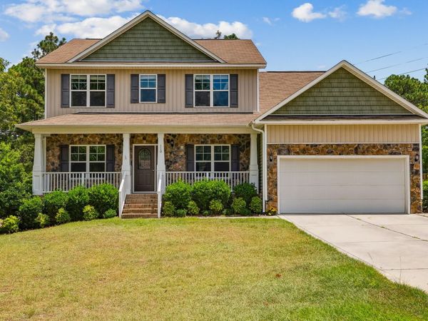 110 Queens Cove Way, Carthage, NC 28327