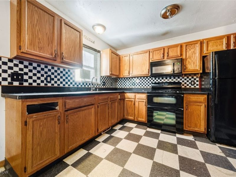 3143 W 71st Street, Cleveland, OH 44102 Photo 10