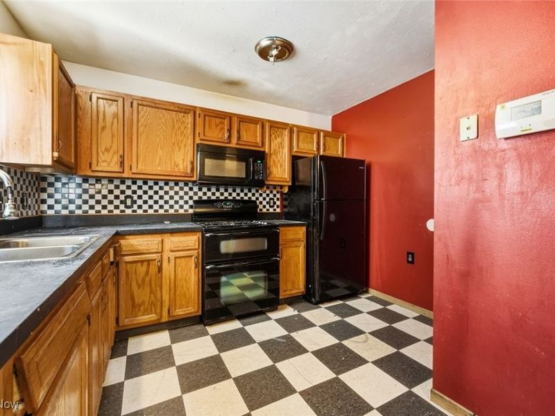 3143 W 71st Street, Cleveland, OH 44102 Photo 11