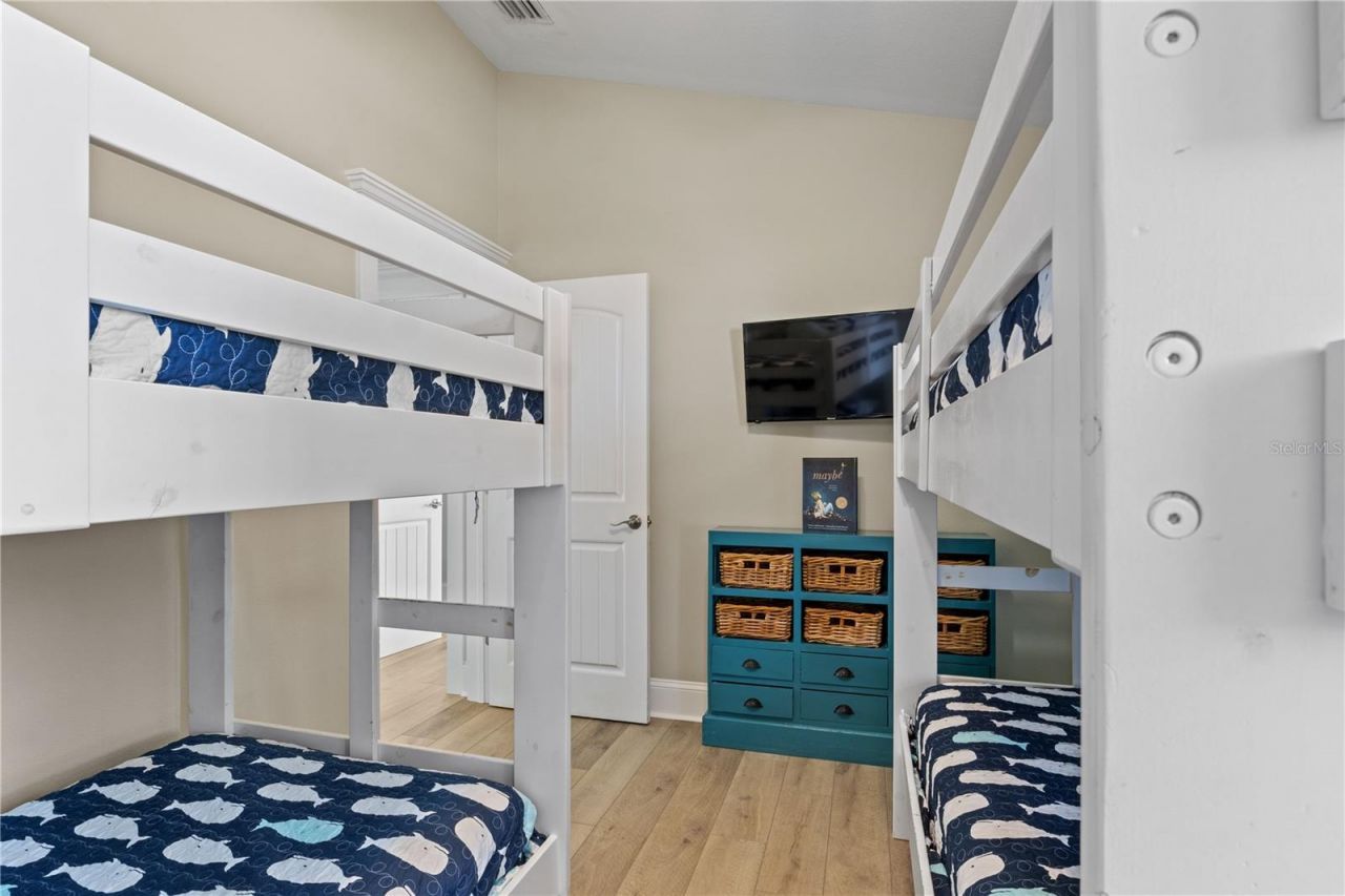 6908 Holmes Boulevard, Holmes Beach, FL 34217 Photo