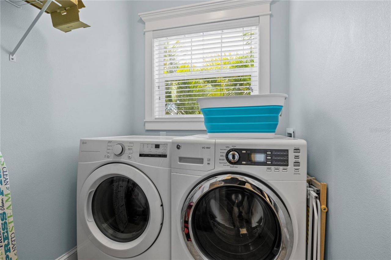 6908 Holmes Boulevard, Holmes Beach, FL 34217 Photo