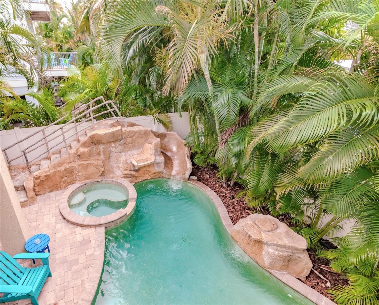 6908 Holmes Boulevard, Holmes Beach, FL 34217 Photo