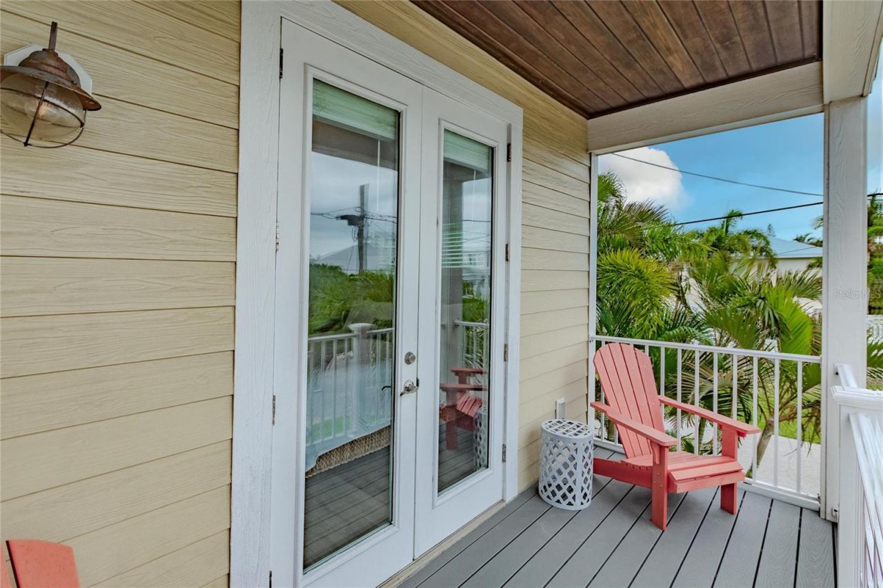 6908 Holmes Boulevard, Holmes Beach, FL 34217 Photo