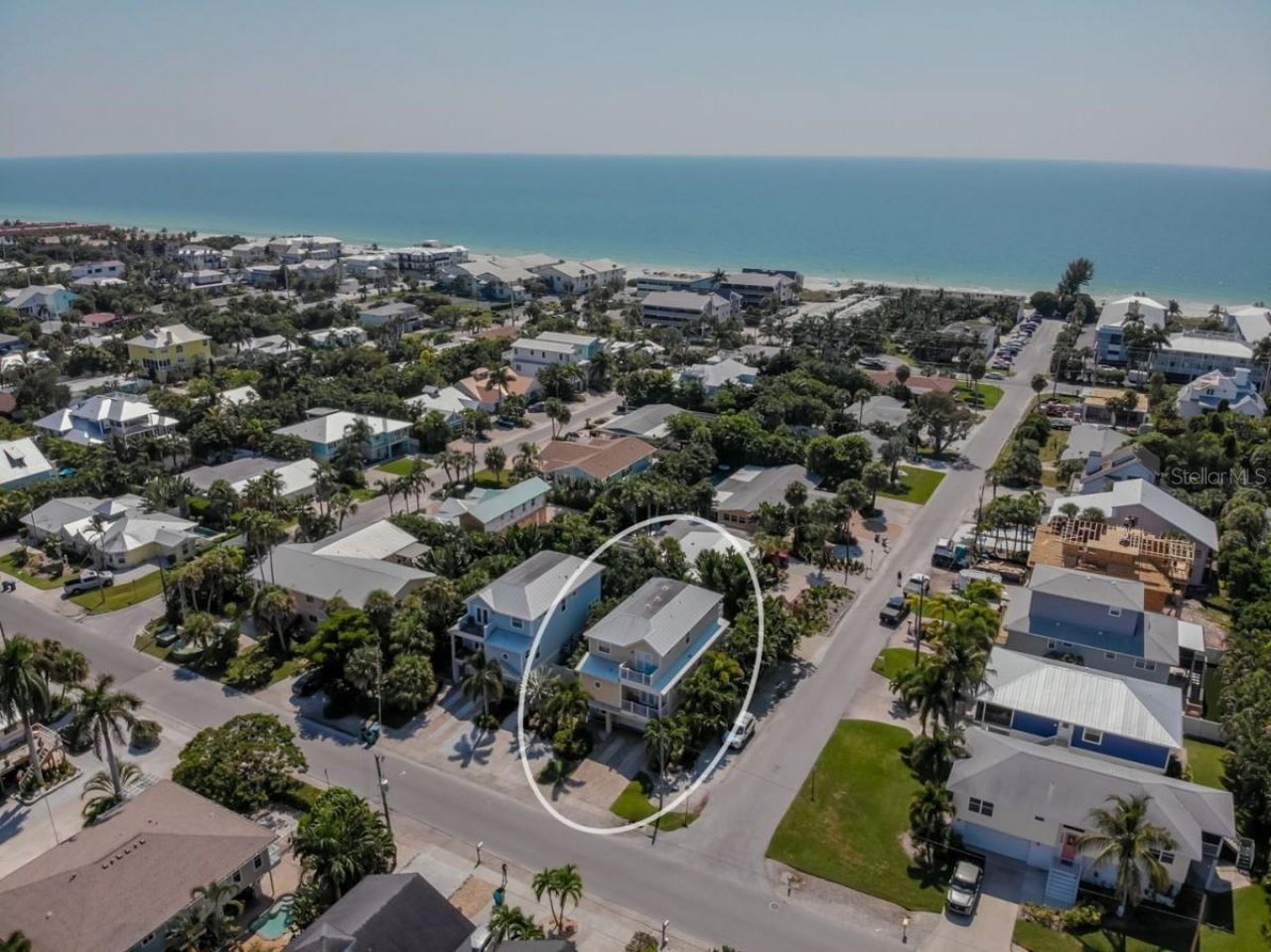 6908 Holmes Boulevard, Holmes Beach, FL 34217 Photo