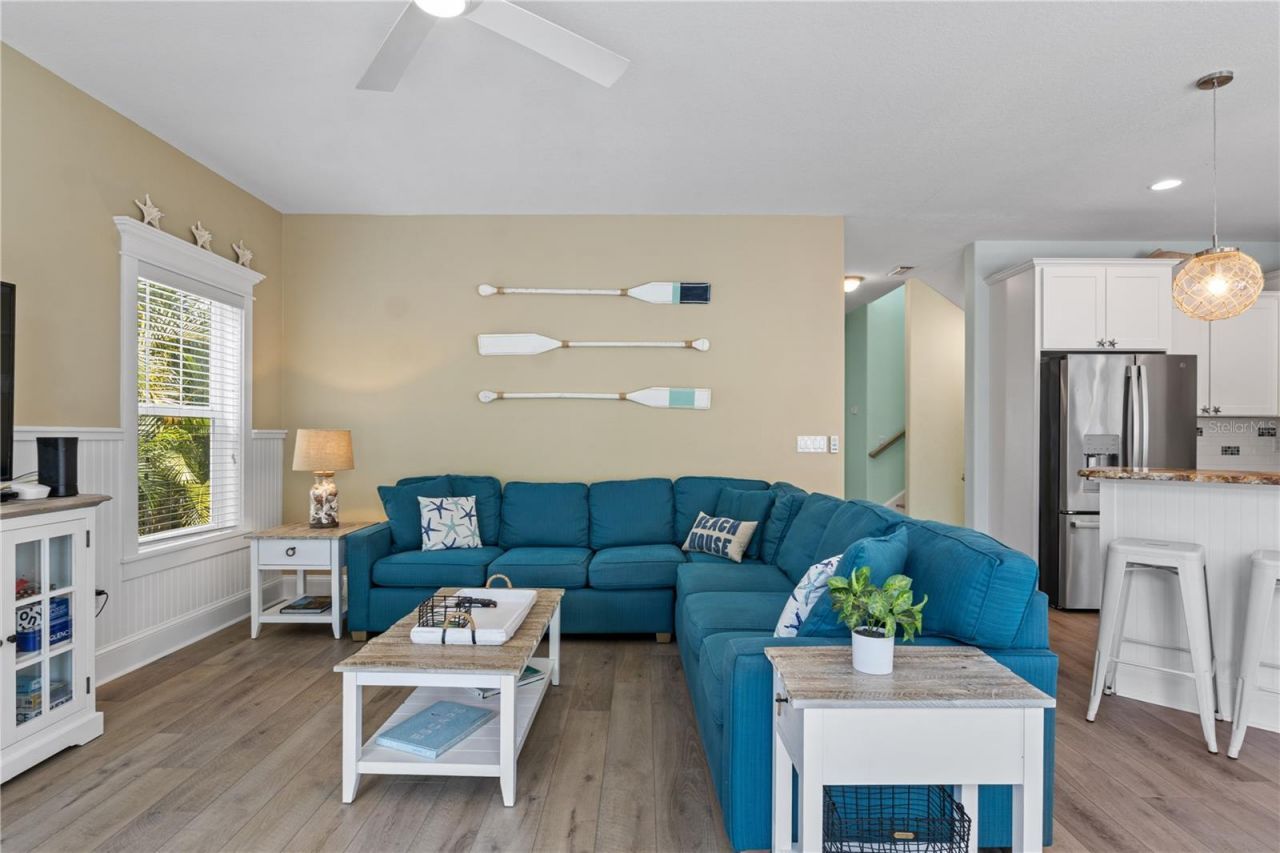 6908 Holmes Boulevard, Holmes Beach, FL 34217 Photo