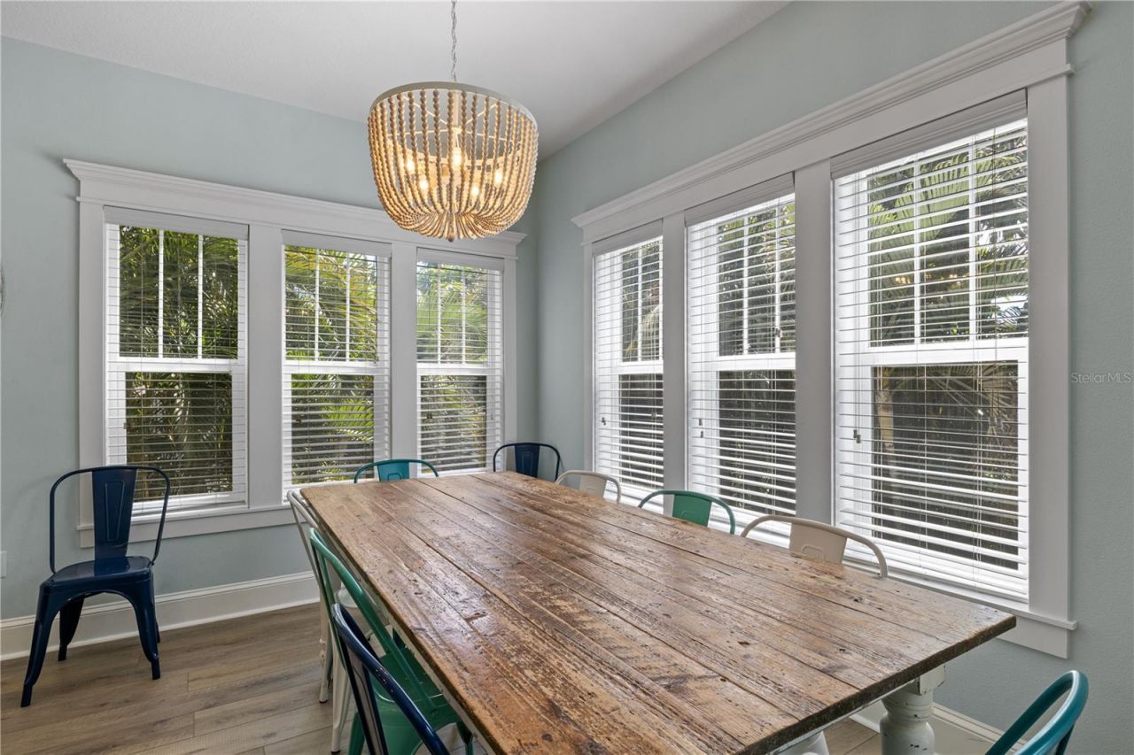 6908 Holmes Boulevard, Holmes Beach, FL 34217 Photo