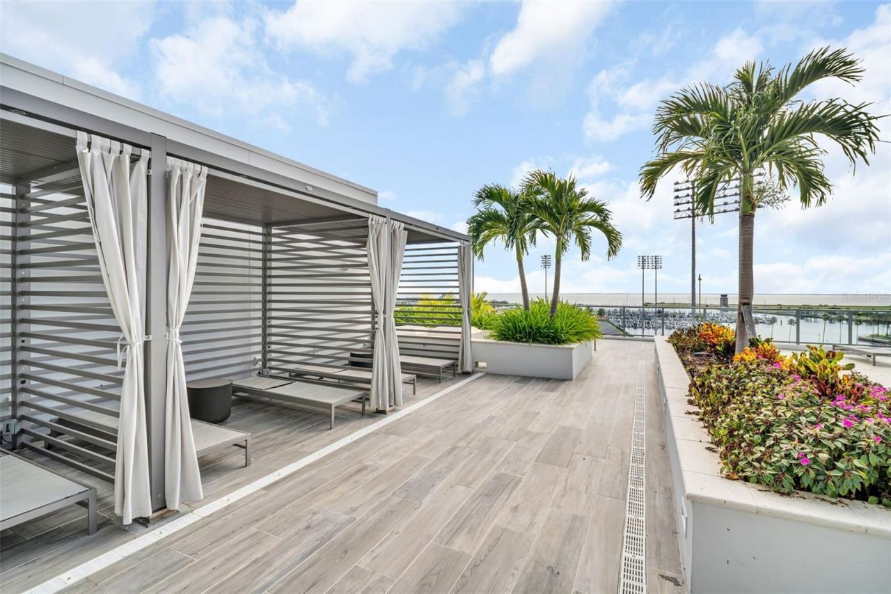 301 1st Street S, Unit 3306, Saint Petersburg, FL 33701 Photo