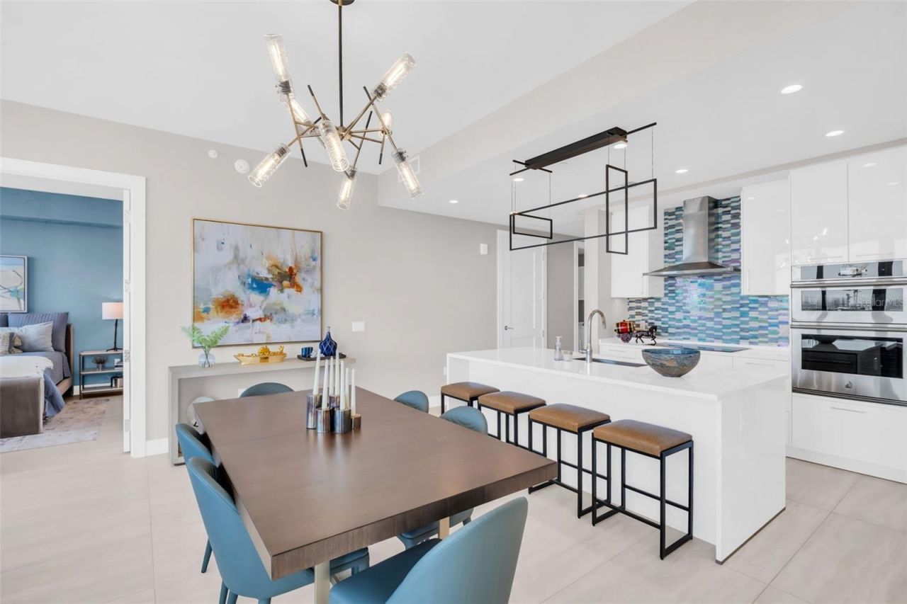 301 1st Street S, Unit 3306, Saint Petersburg, FL 33701 Photo