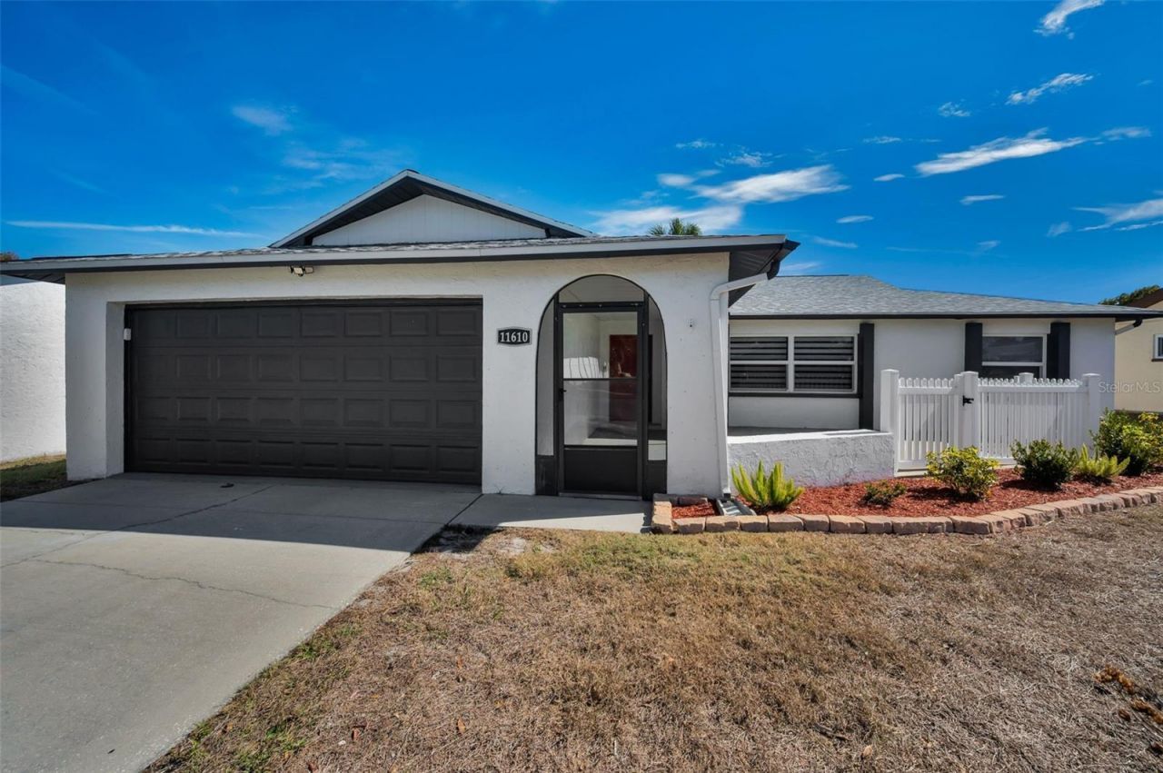 11610 Bee Hive Lane, Port Richey, FL 34668 Main Photo
