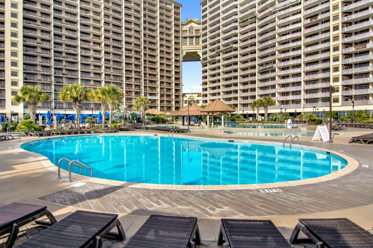 100 North Beach Blvd. Photo 34