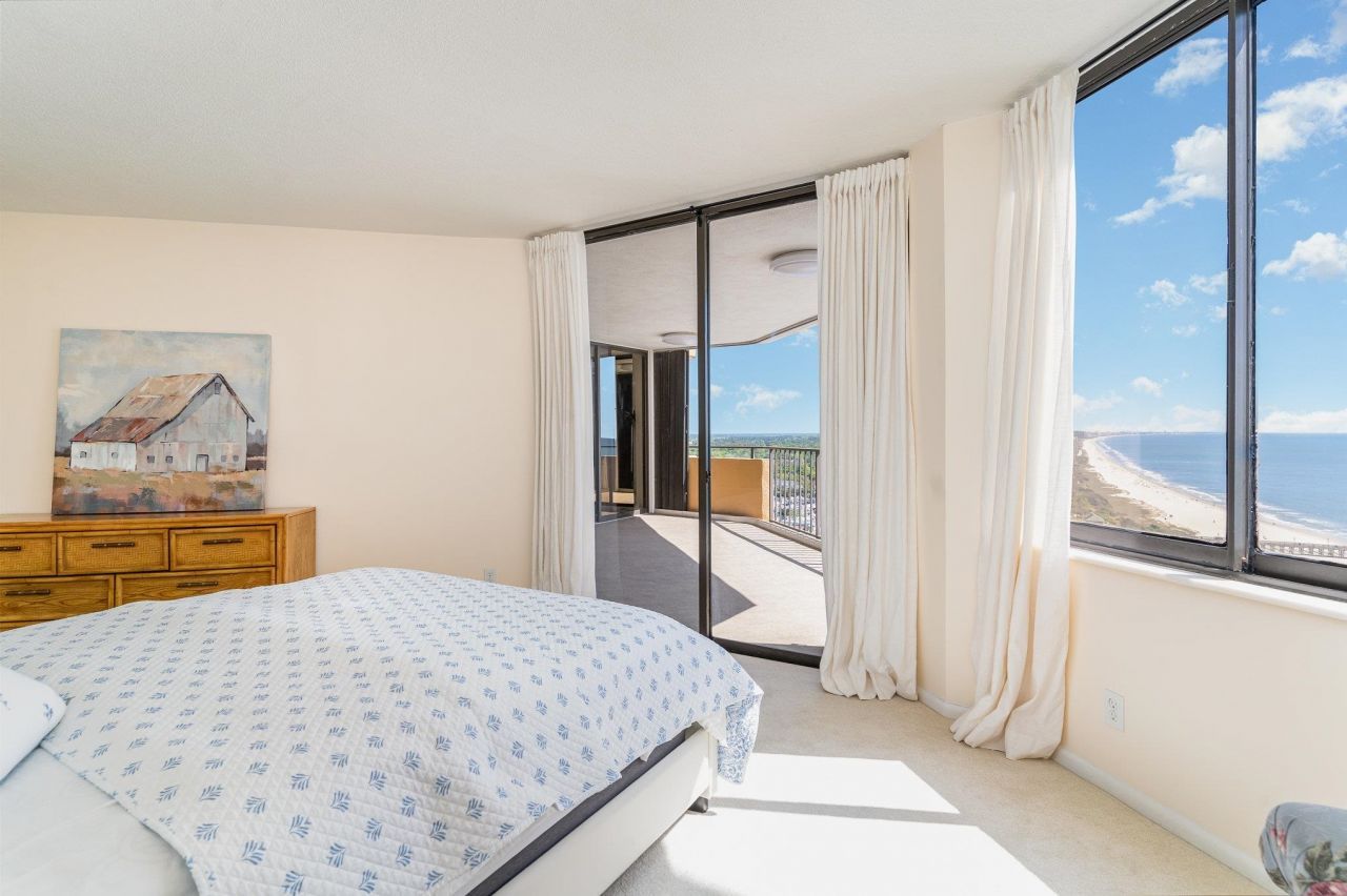 9650 Shore Dr. Photo 21