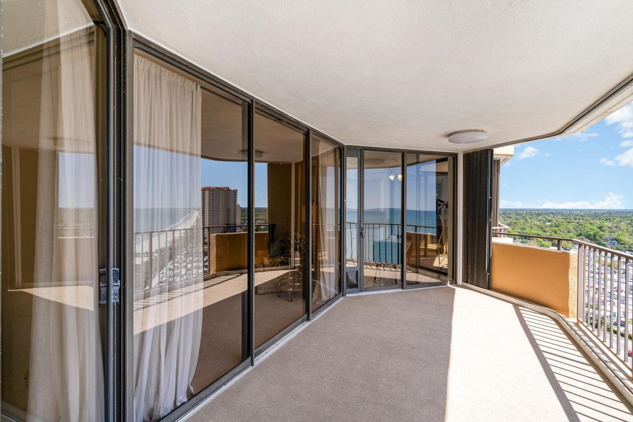 9650 Shore Dr. Photo 24