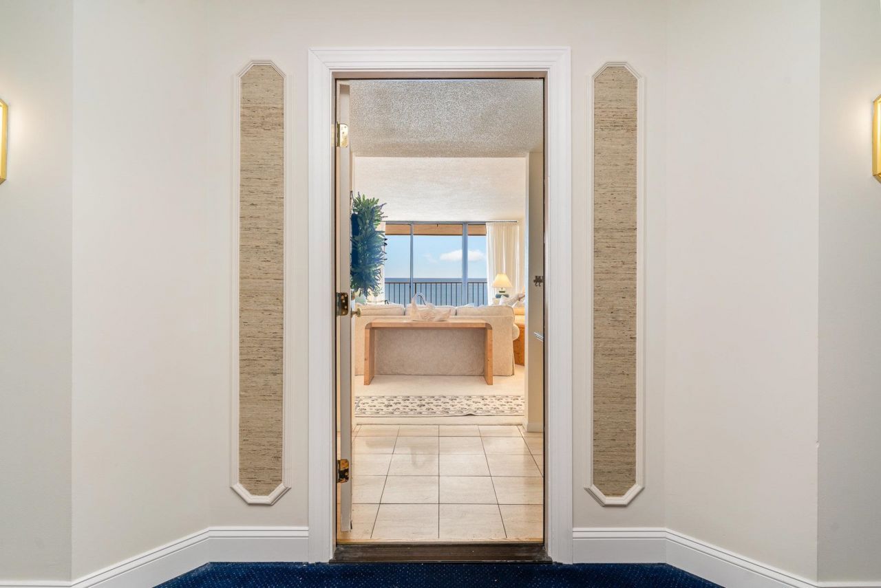 9650 Shore Dr. Photo 3