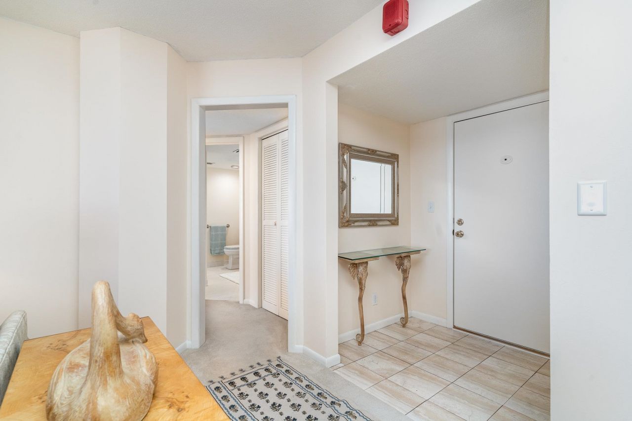 9650 Shore Dr. Photo 4