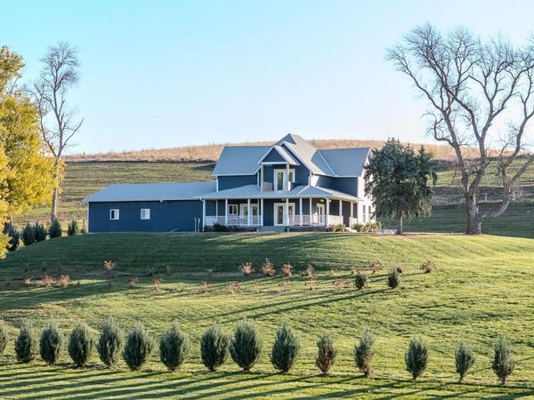 2590 220th Street, Arion, IA 51520