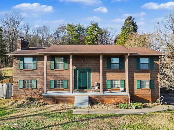 1421 Mount Vista Drive, Knoxville, TN 37920