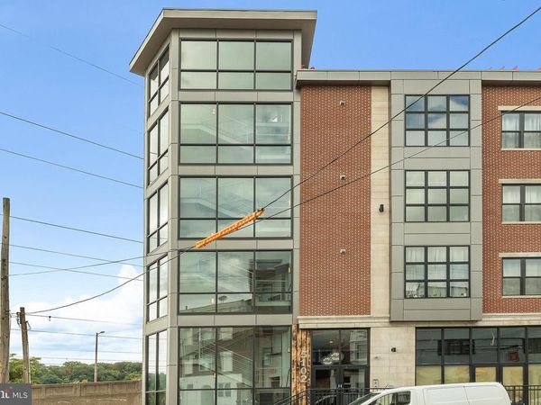 5102 ROCHELLE AVENUE, Unit 8, PHILADELPHIA, PA 19128